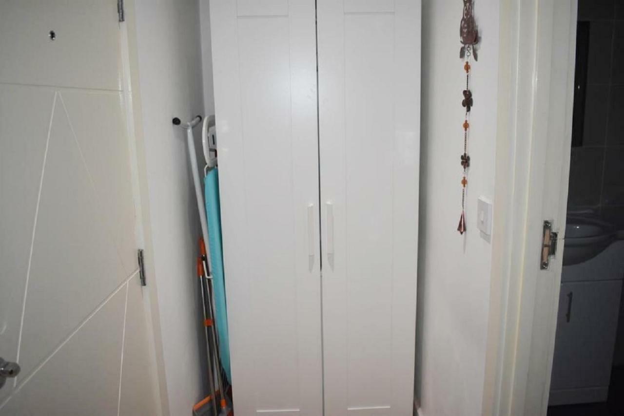 Lux Apartment In Gatwick 克劳利 外观 照片